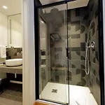 Youroom Vite 4*