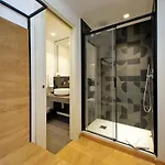 Youroom Vite בית הארחה 4*