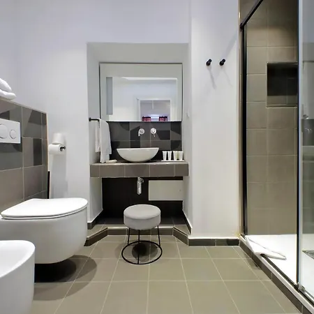 Youroom Vite 4*